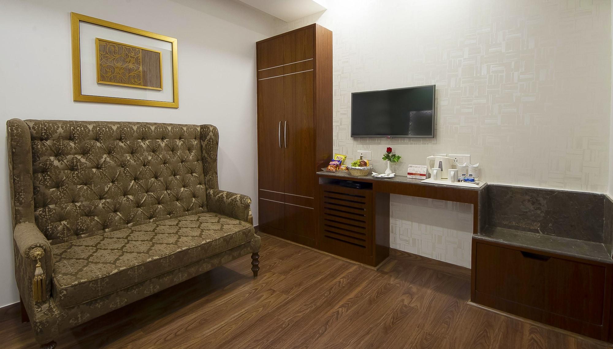 Hotel Swaran Palace Delhi (National Capital Territory of India) Exterior foto