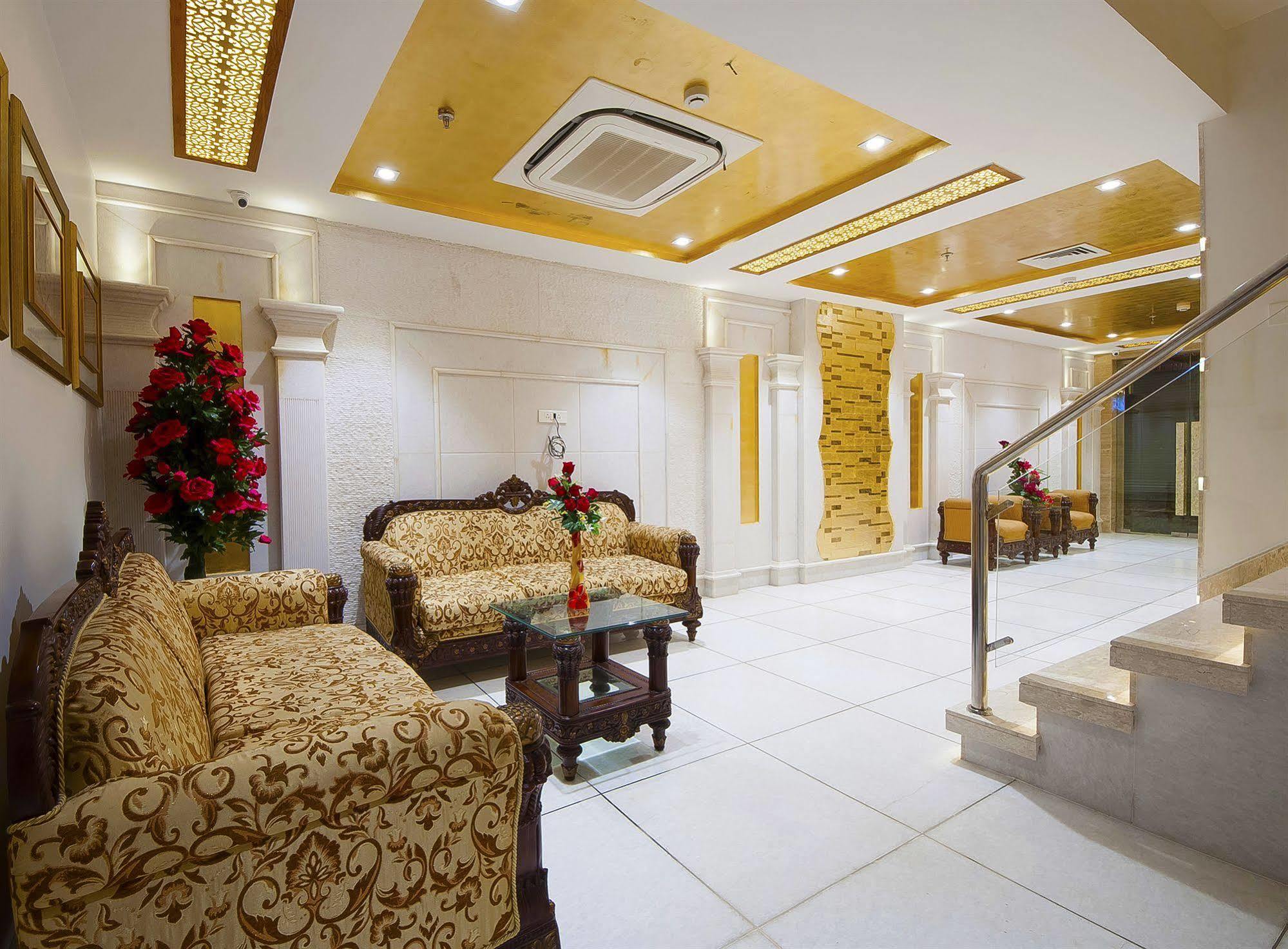 Hotel Swaran Palace Delhi (National Capital Territory of India) Exterior foto