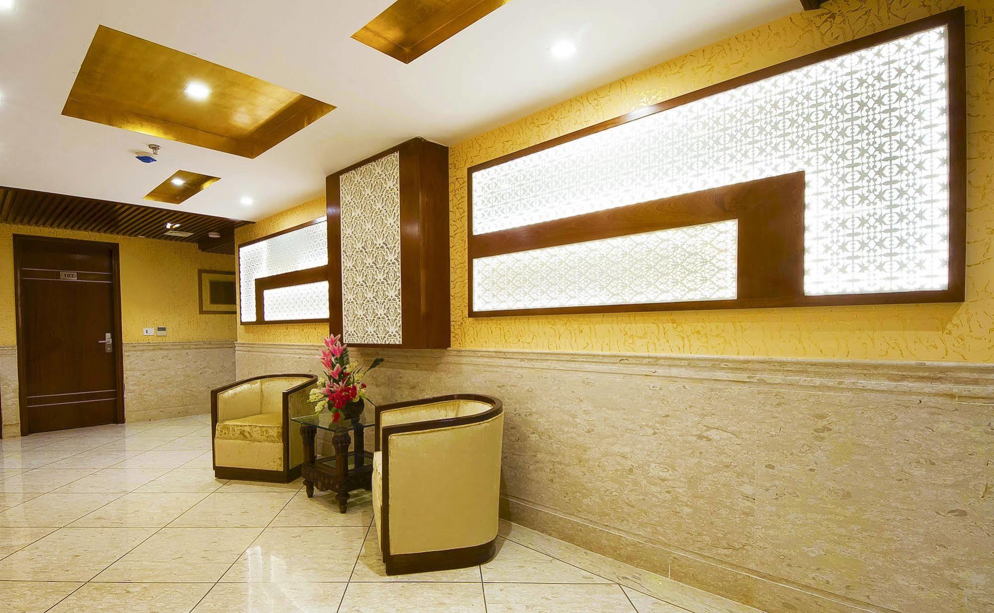 Hotel Swaran Palace Delhi (National Capital Territory of India) Exterior foto