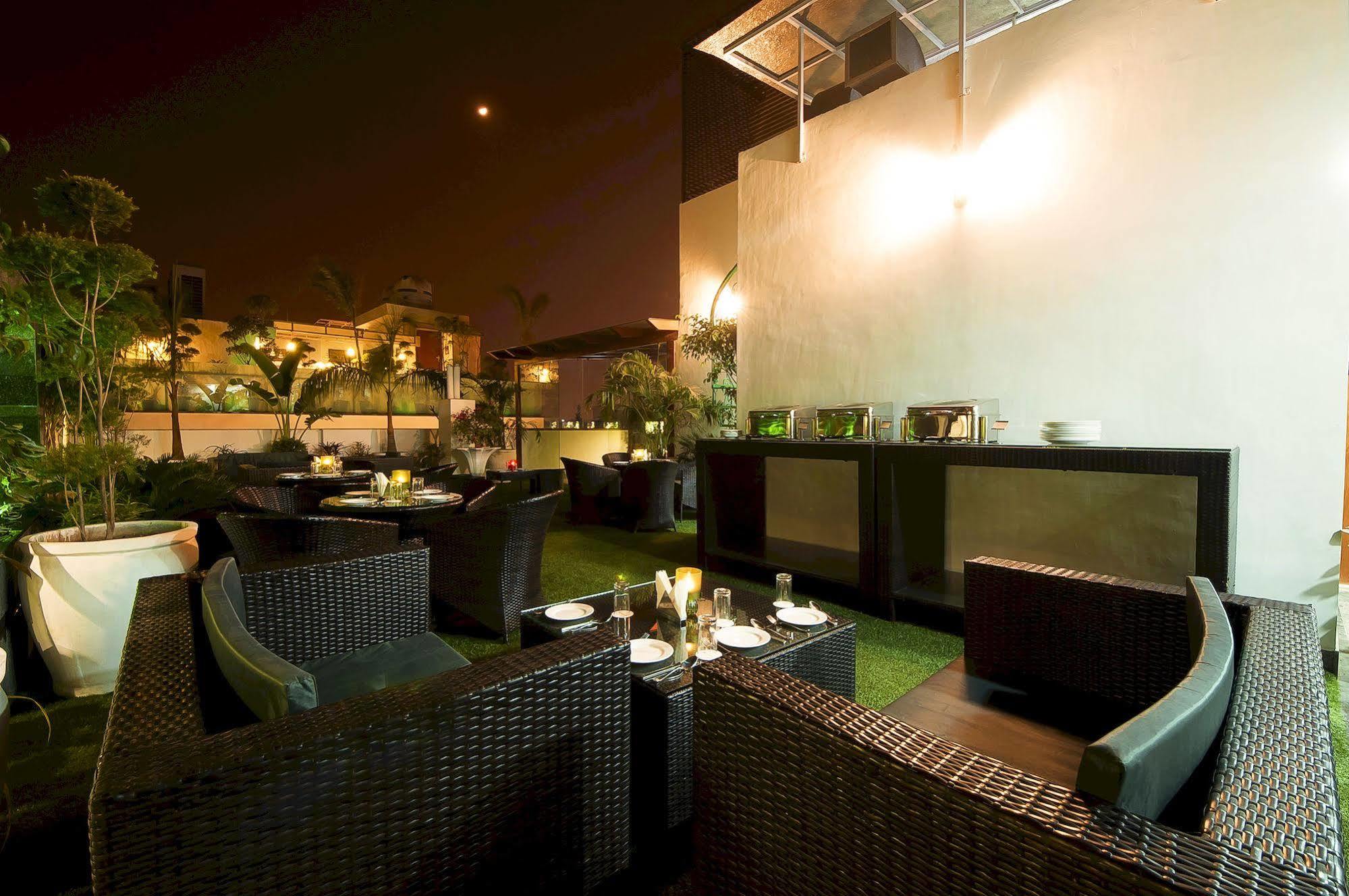 Hotel Swaran Palace Delhi (National Capital Territory of India) Exterior foto