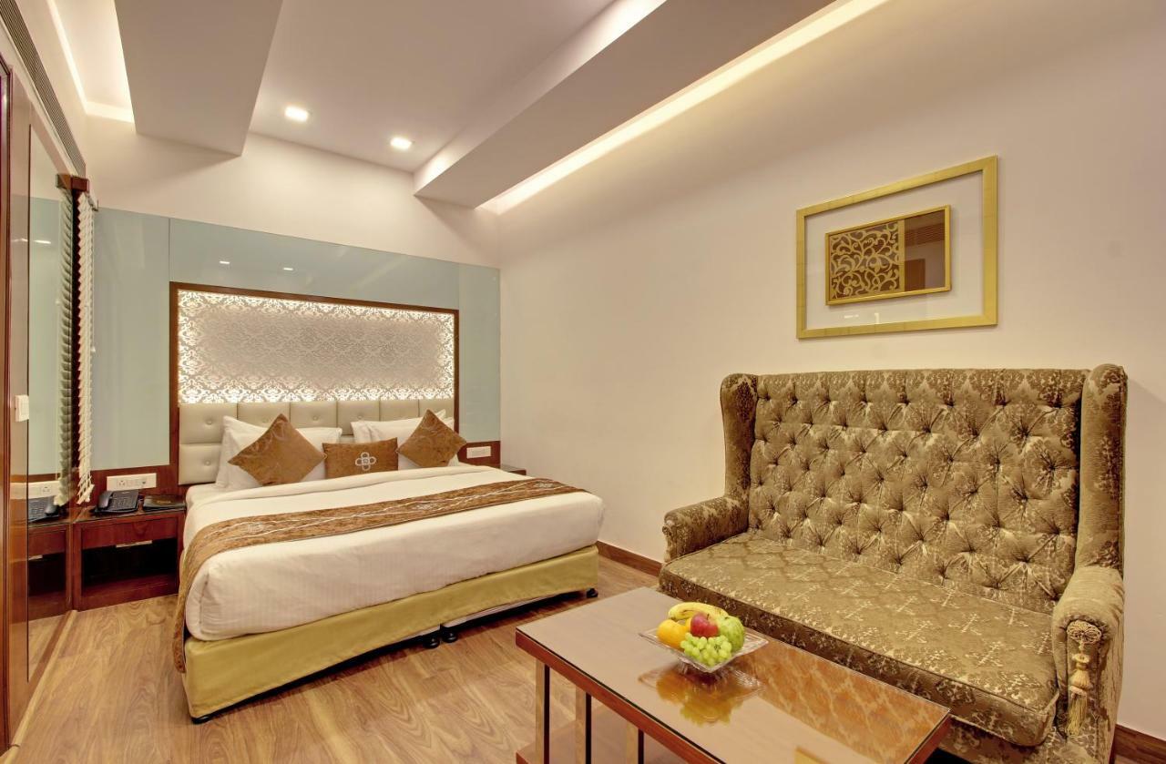 Hotel Swaran Palace Delhi (National Capital Territory of India) Exterior foto